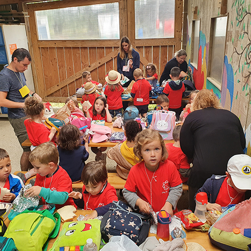 Des sorties collectives pour se réunir en dehors du cadre scolaire